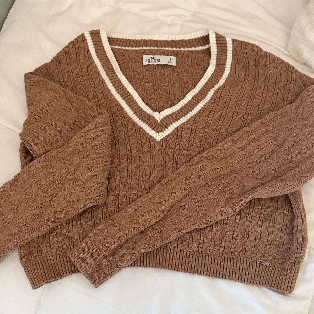 Hollister Tan V-Neck Sweater with White Trim